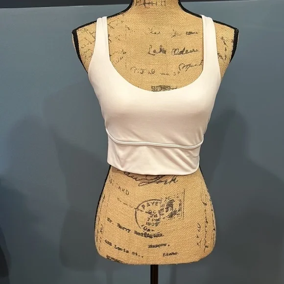 EUC All in Motion sports bra size medium women’s - Picture 3 of 7